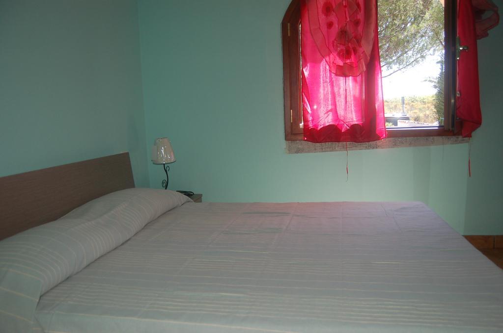 Relax Al Mare Appartement Olbia Kamer foto