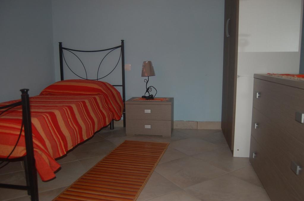 Relax Al Mare Appartement Olbia Kamer foto